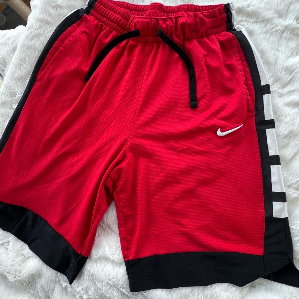 Nike Red Black Athletic Badketball Shorts Men M - Picture 5 of 11